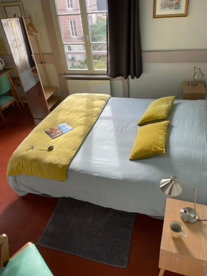 Chambres Chez L'Habitant Capucine Honfleur Exterior photo